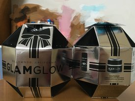 Glamglow美國官網(wǎng)入手黑罐發(fā)光面膜套裝～～～超值