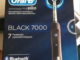 黑五美亞入的Oral B pro 7000到手啦