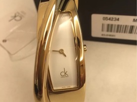 轉(zhuǎn)運(yùn)四方 ck手表到貨曬單 速度快