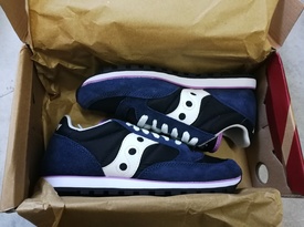 saucony originals jazz low女士復(fù)古運(yùn)動(dòng)鞋！真腳出鏡，初次試水，走過路過不要錯(cuò)過~~~