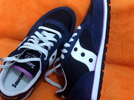 saucony originals jazz low女鞋！以此為證：發(fā)誓這是今年的最后一雙鞋，歡迎大家監(jiān)督！（與NB 574比較）