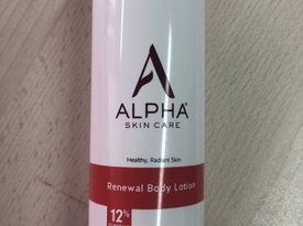 Alpha Hydrox 12% 身體乳，快到夏天了，趕緊治治雞皮膚。