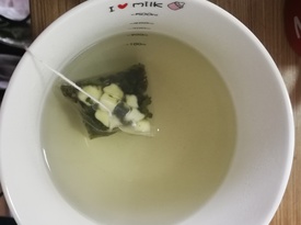 5.8入的蜜桃烏龍茶——來自撿漏君對meidebi的抗?fàn)?></span>
                <span id=