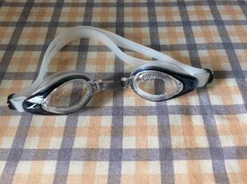 夏天來(lái)了，去游泳吧——速比濤泳鏡