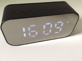 性價比超高的藍牙音箱時鐘收音機三合一