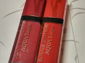 妙巴黎水潤唇釉曬單