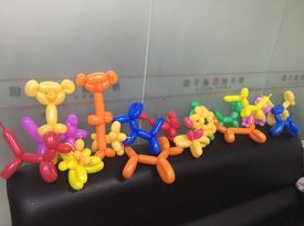 今年廟會(huì)我要去擺地?cái)偅?></span>
                <span id=